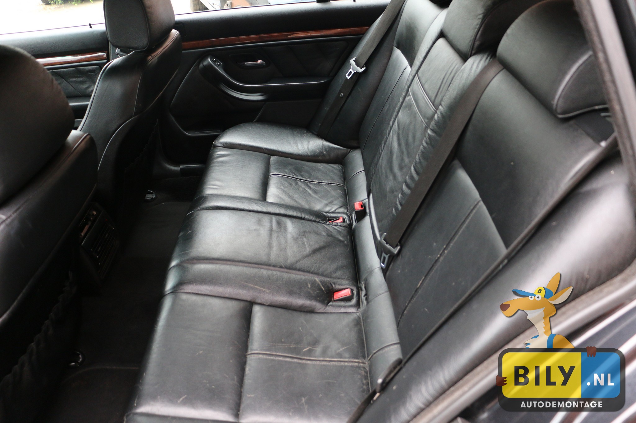 BMW E39 540i touring M62TU black saffier metallic - Afbeelding 11