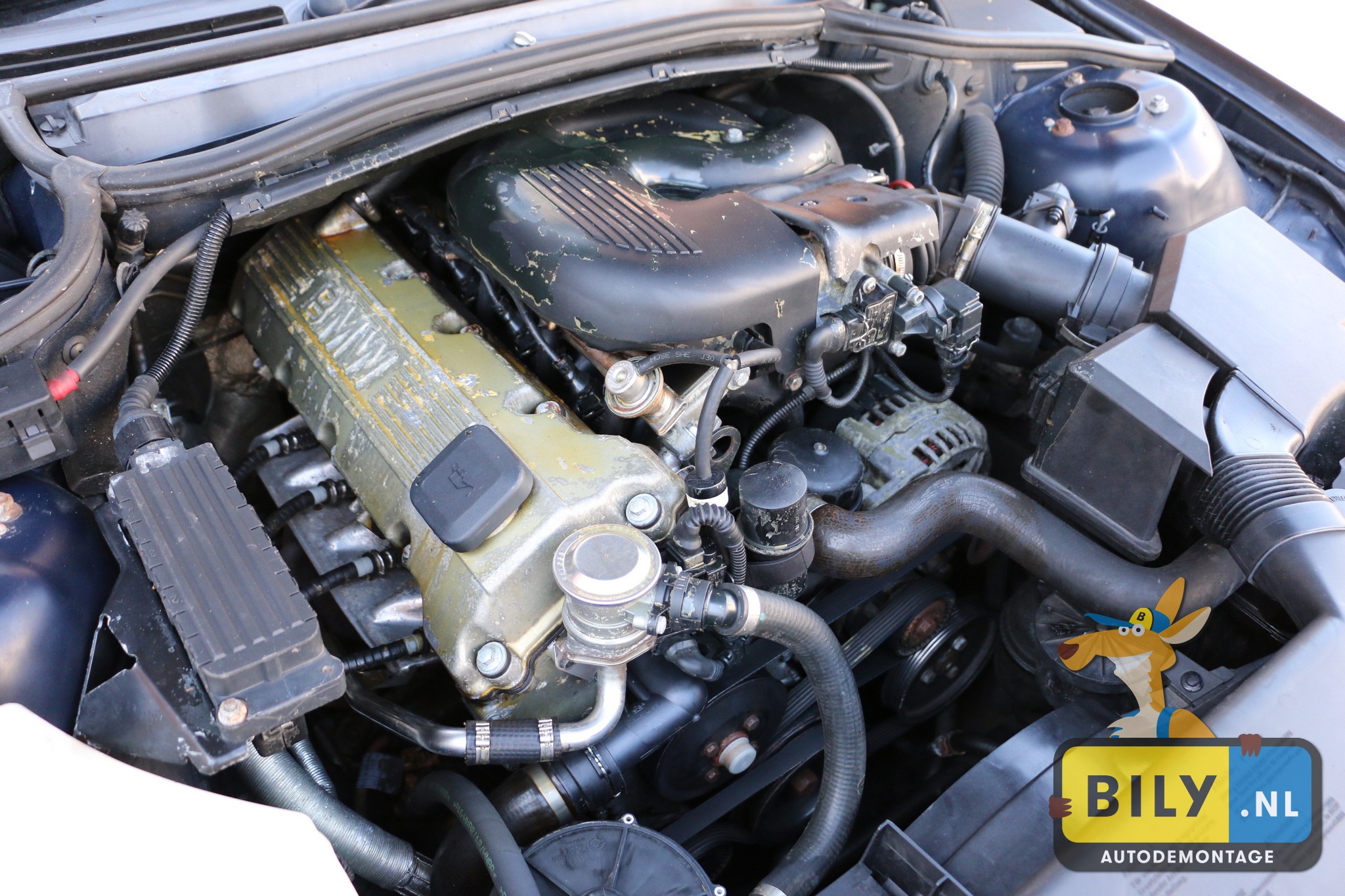 BMW E46 318i M43 sedan dunkelblauw - Afbeelding 11