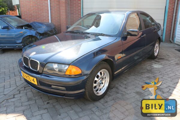 BMW E46 318i M43 sedan dunkelblauw