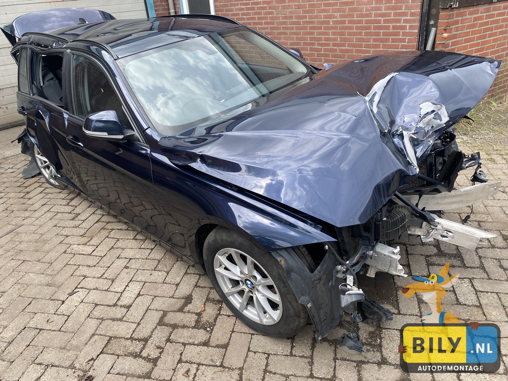 BMW F31 320D N47N imperialblauw brillanteffekt metallic - Afbeelding 5