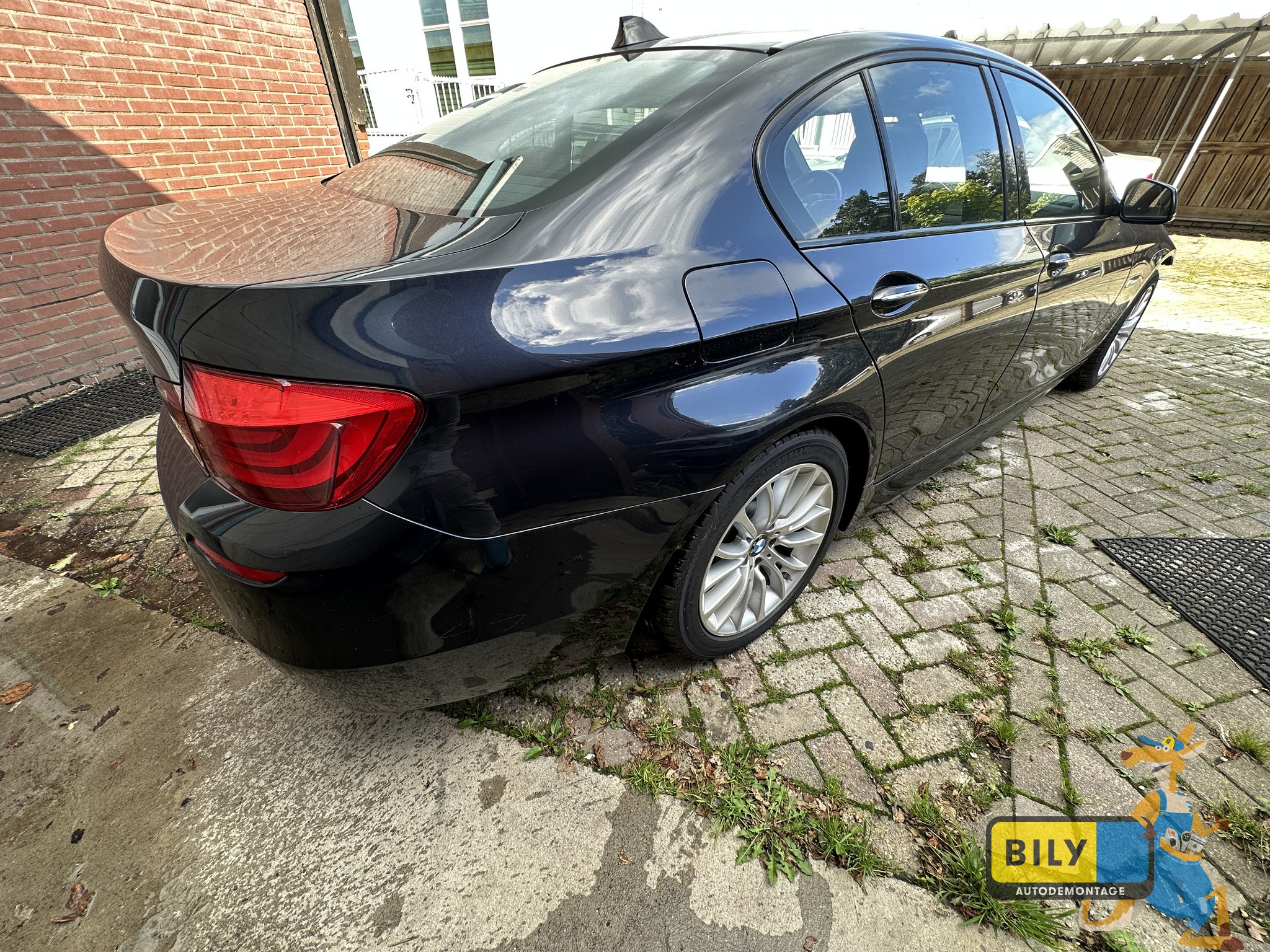 F10 528i N20B20 carbon-schwarz - Afbeelding 4