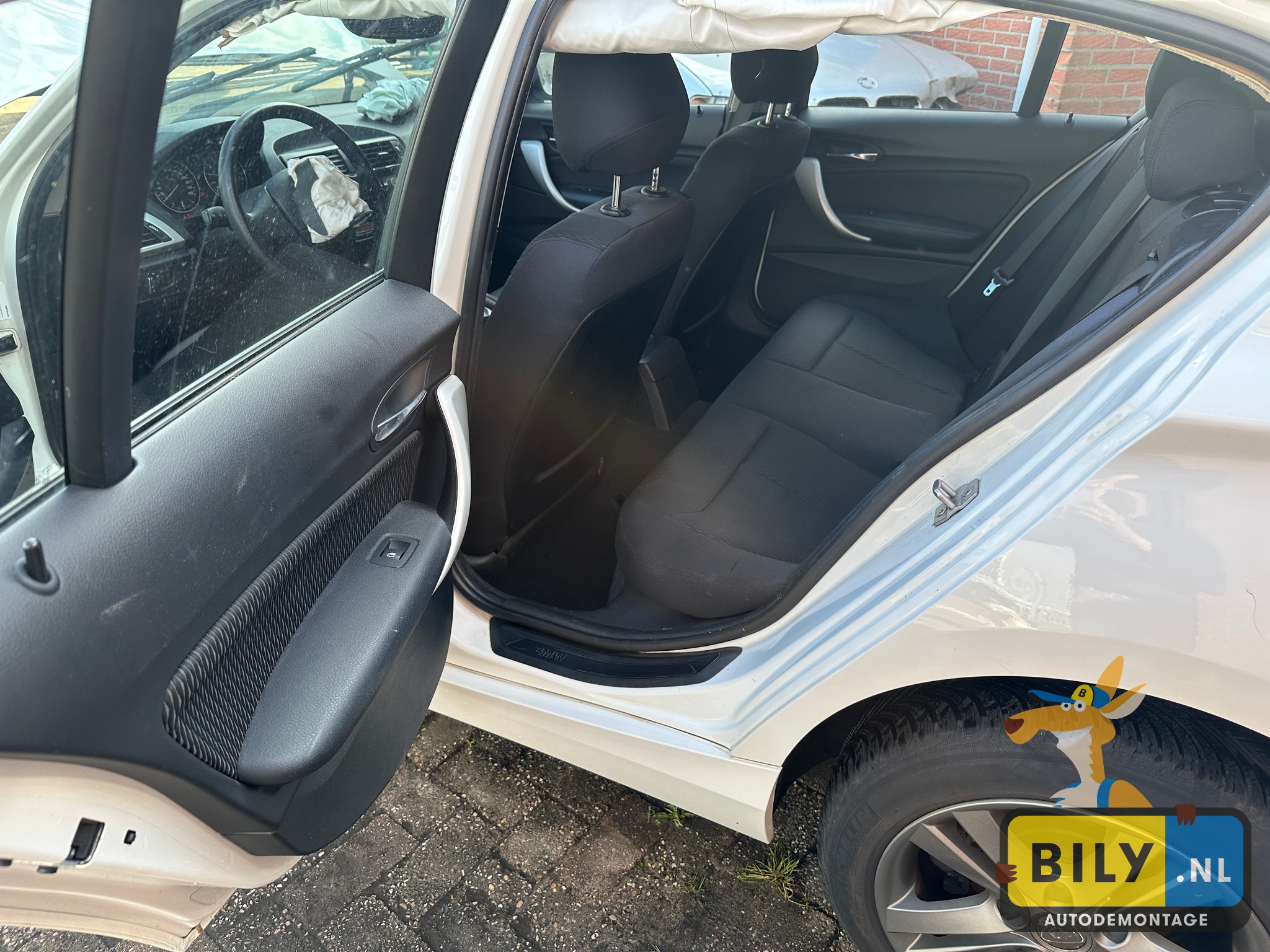 F20 114i N13 alpinweiss 3 - Afbeelding 15