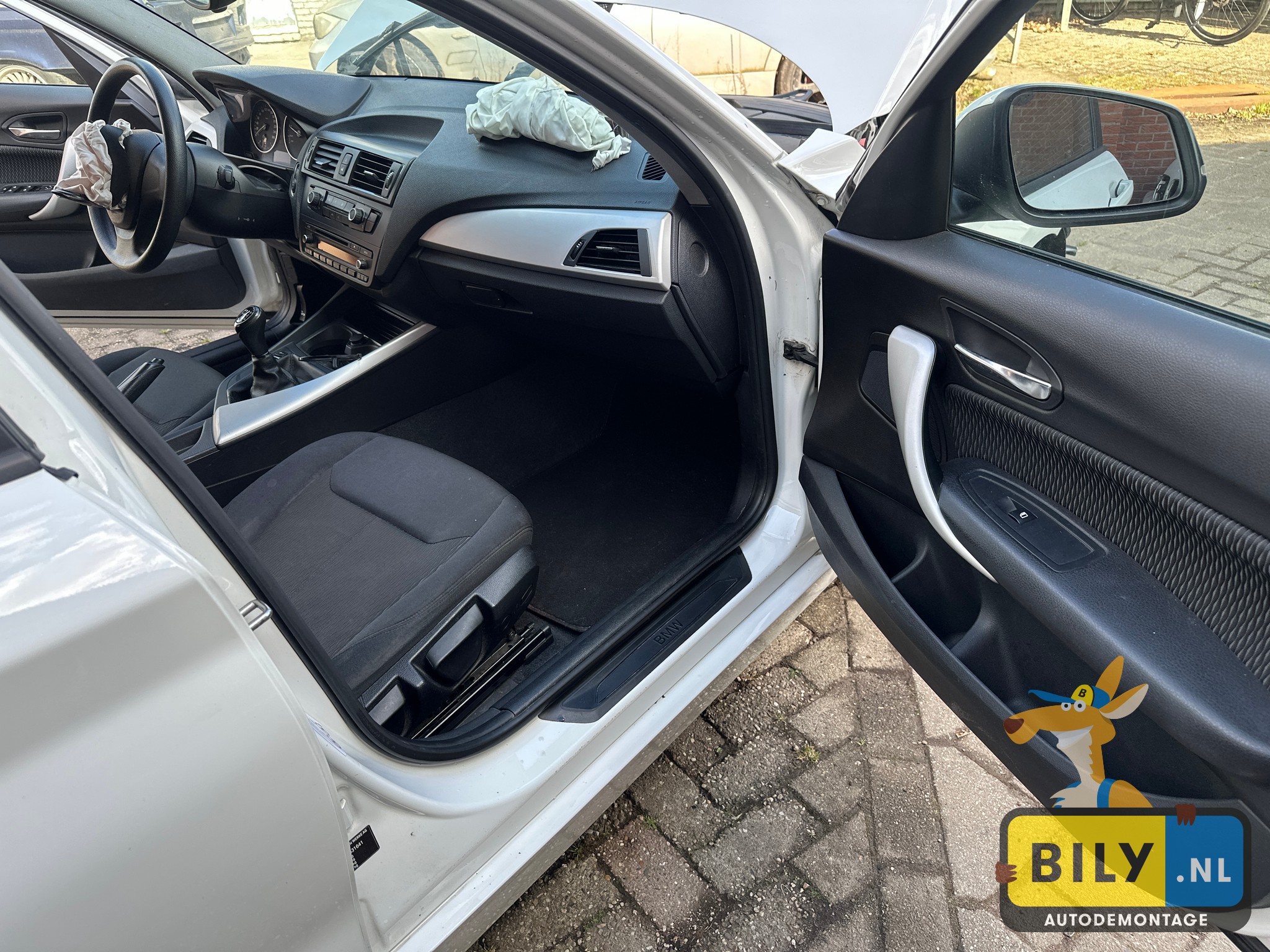 F20 114i N13 alpinweiss 3 - Afbeelding 16