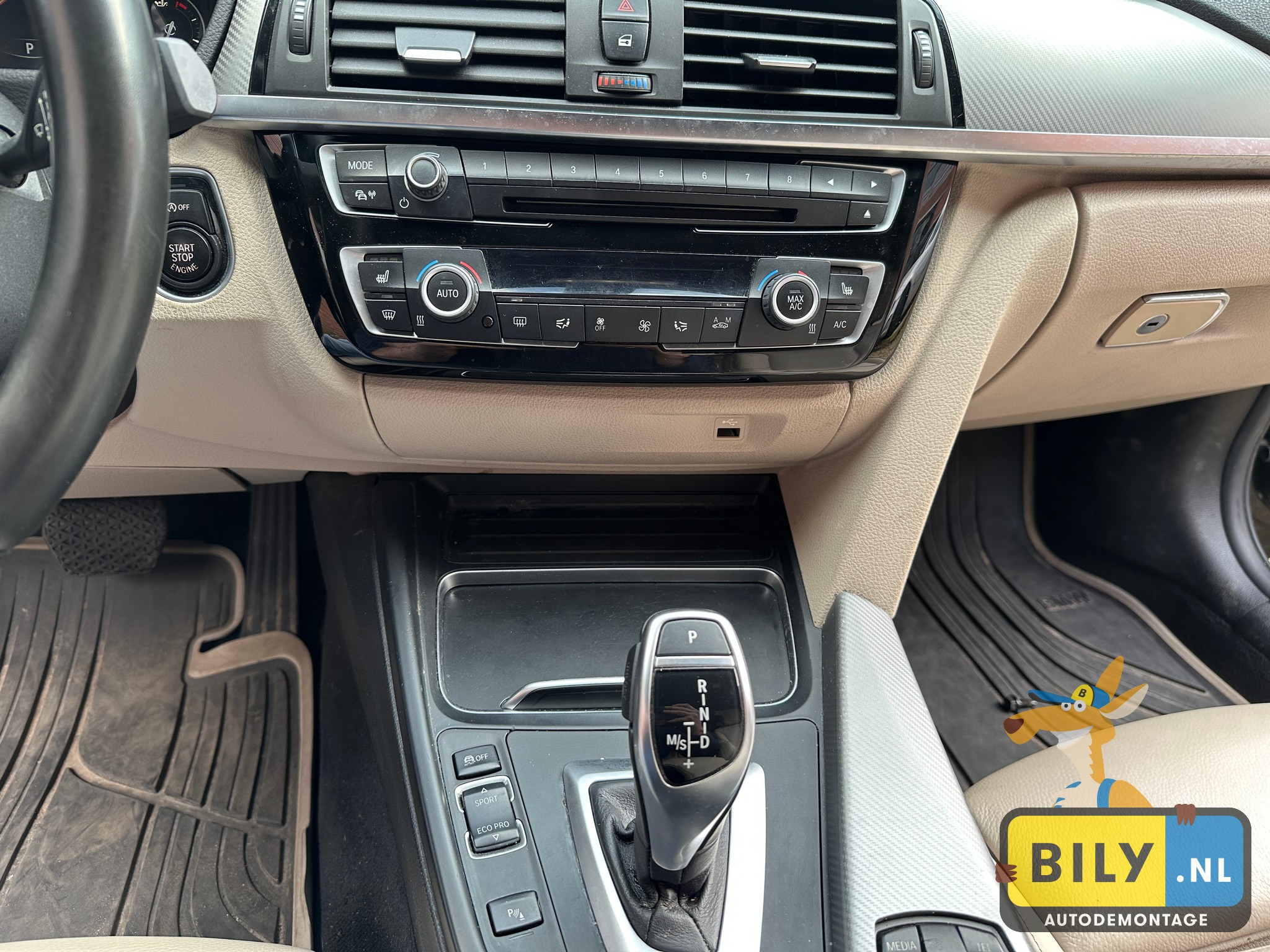 F31 320i B48M Black-sapphire metallic - Afbeelding 14