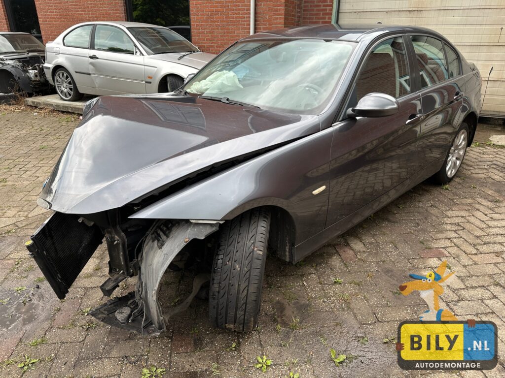 E90 320D sparkling-graphit metallic