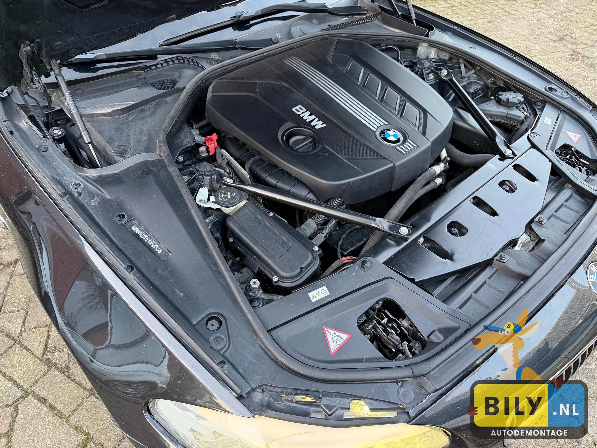 F10 520D N47N sophisto-grau Brillanteffekt metallic - Afbeelding 15