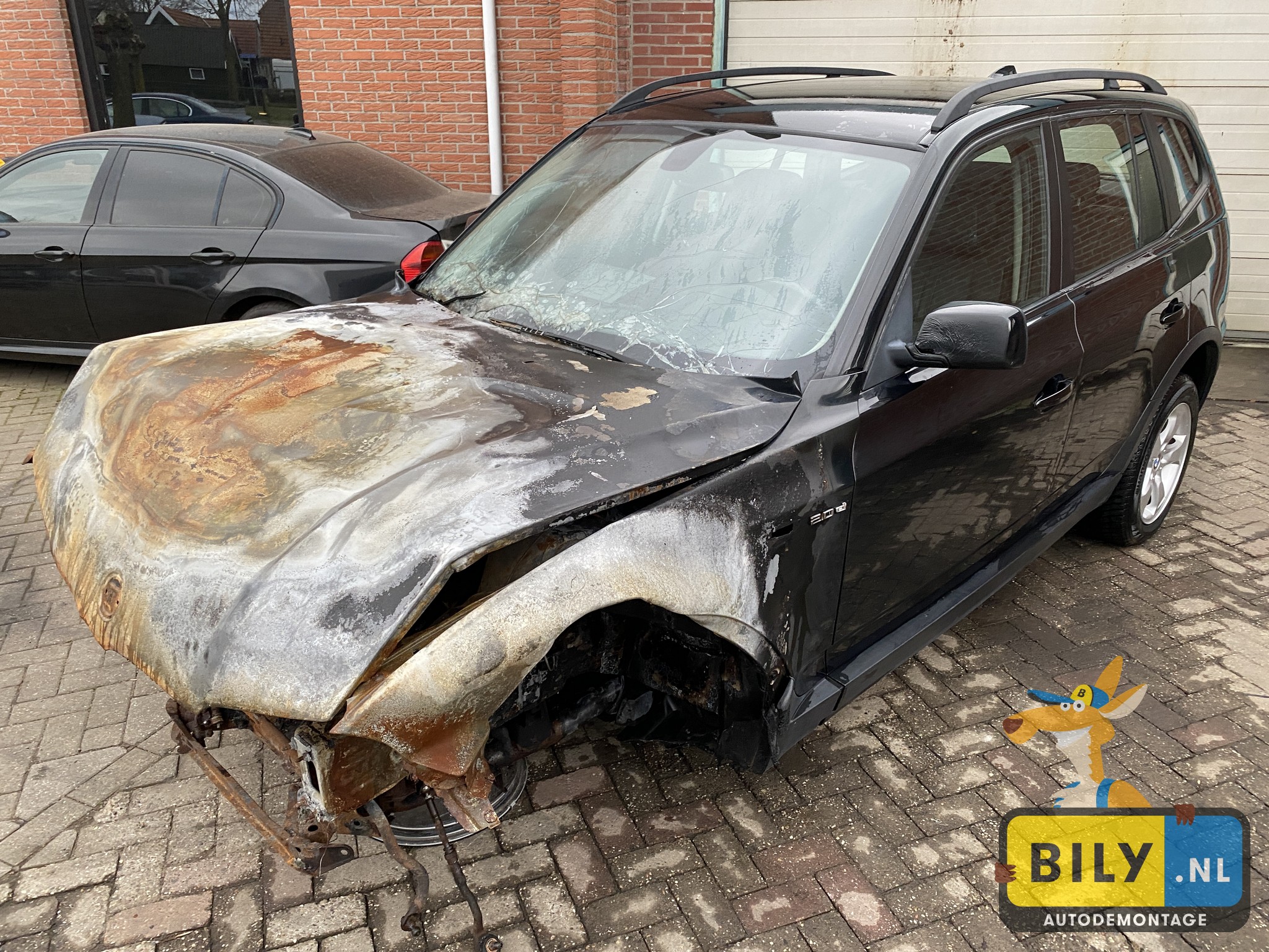 E83 X3 2.0D N47D20A Schwarz 2