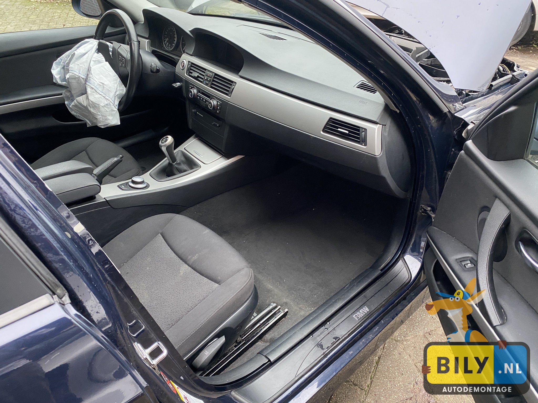 E91 318I N46B20 Monacoblau metallic - Afbeelding 13