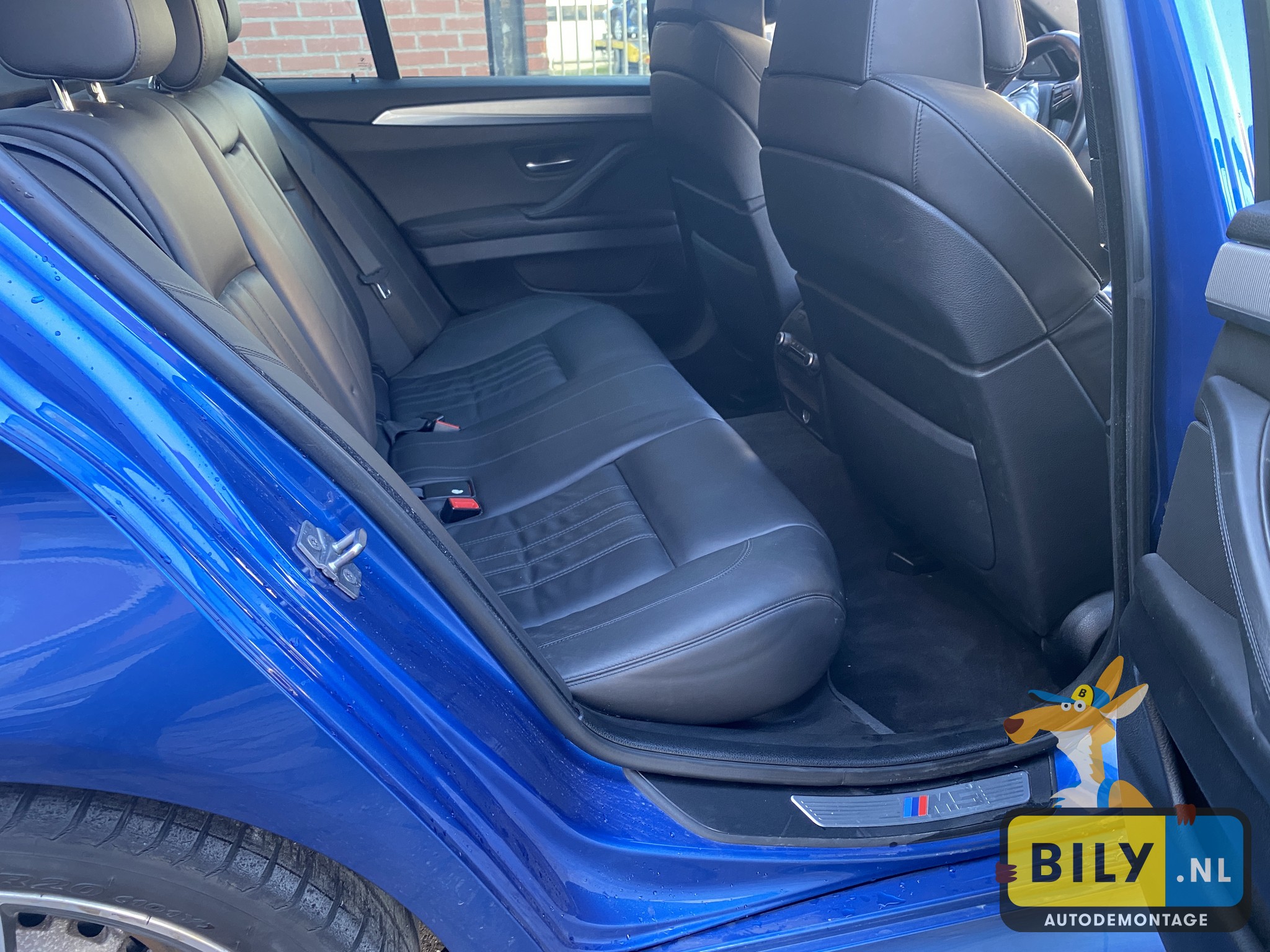 F10 M5 S63 Monte carlo blauw - Afbeelding 16