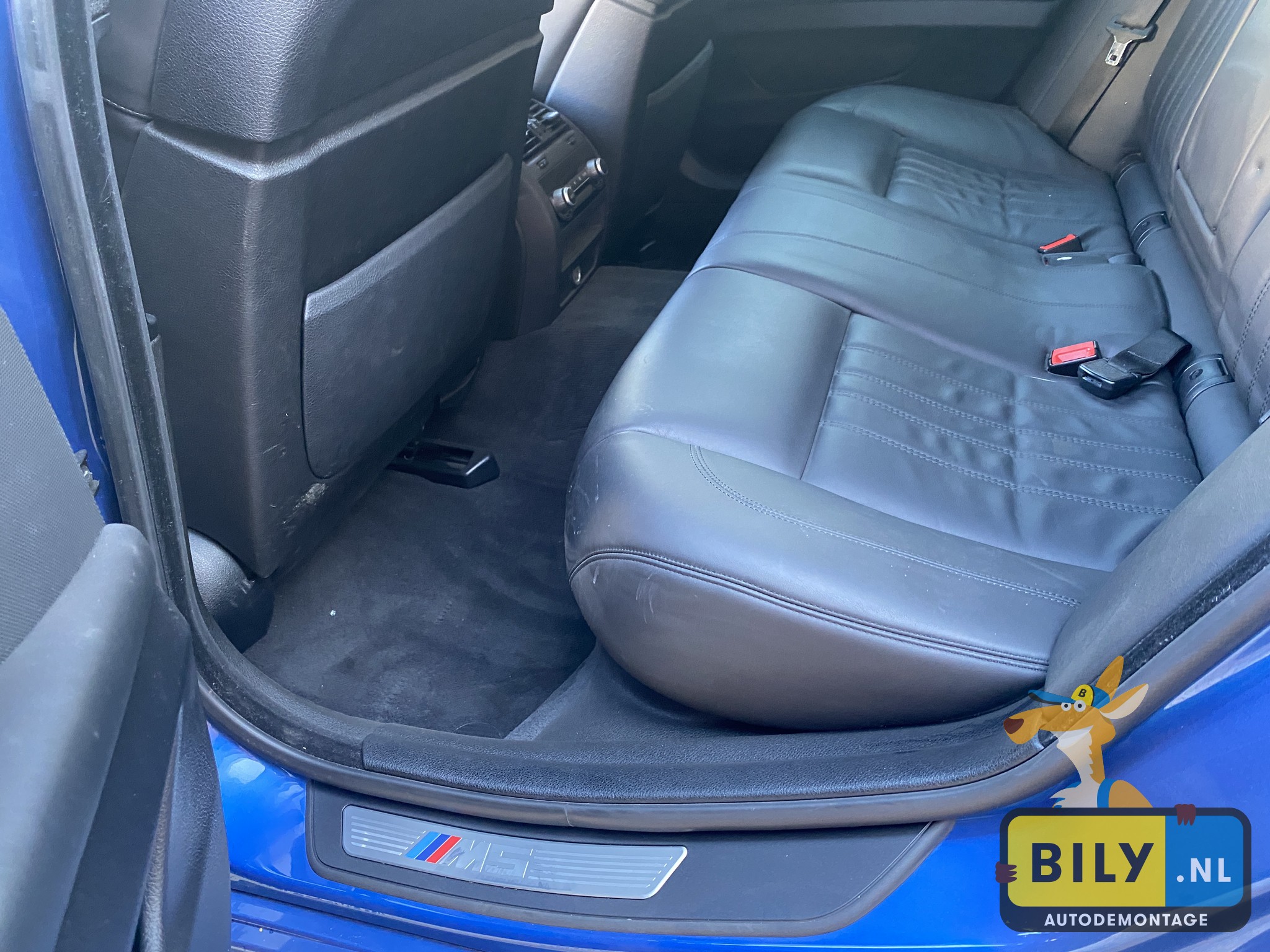 F10 M5 S63 Monte carlo blauw - Afbeelding 22