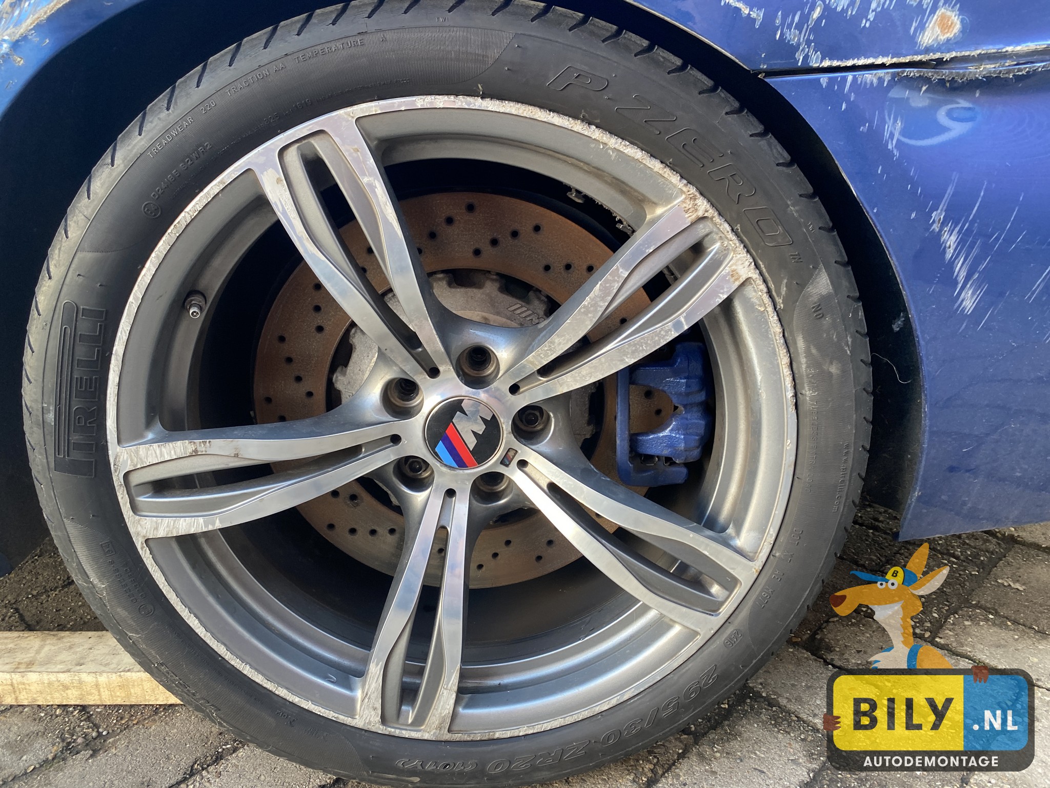 F10 M5 S63 Monte carlo blauw - Afbeelding 7