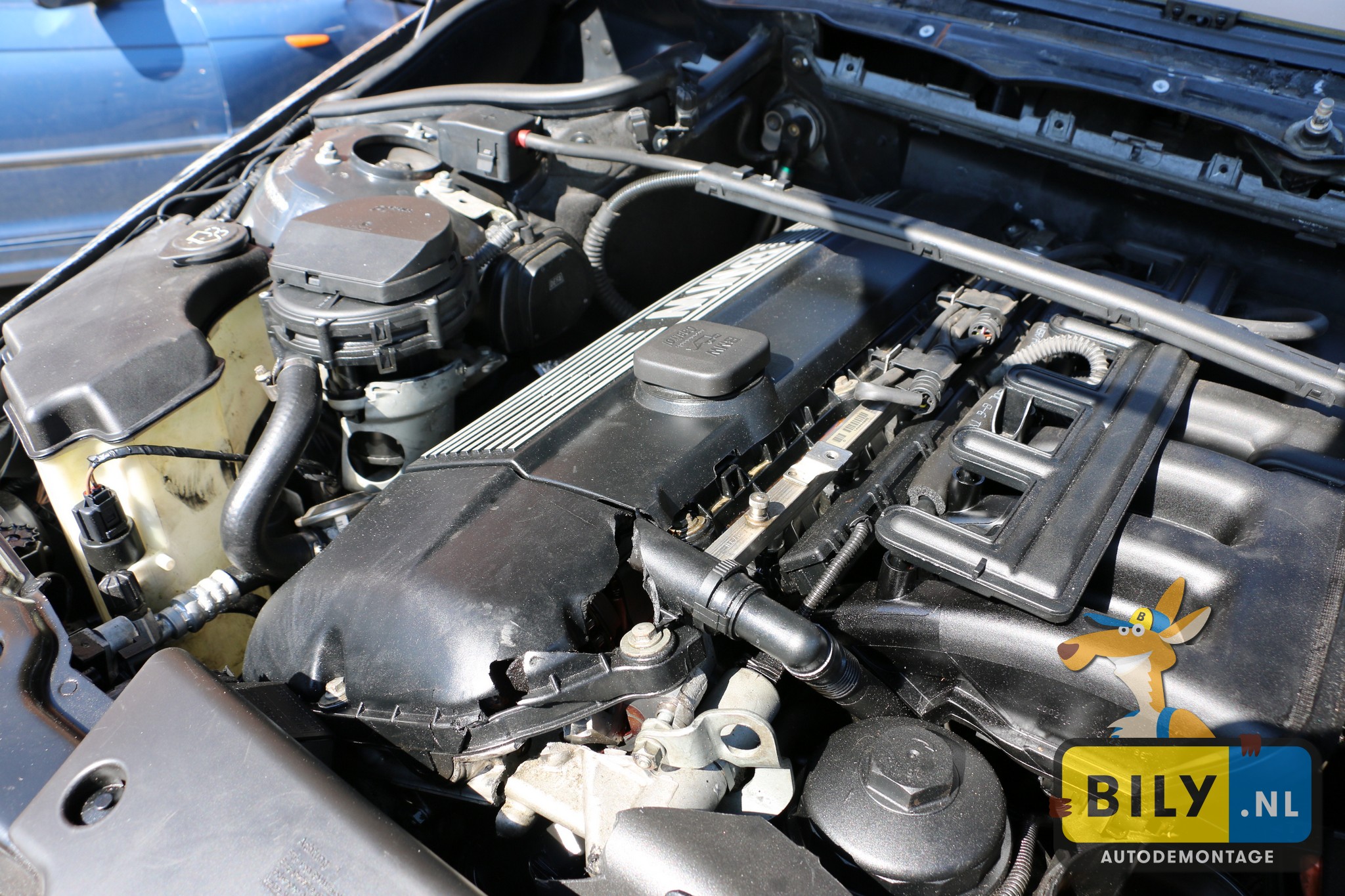 BMW E46 325I Touring M54B25 Black saffier metallic - Afbeelding 16