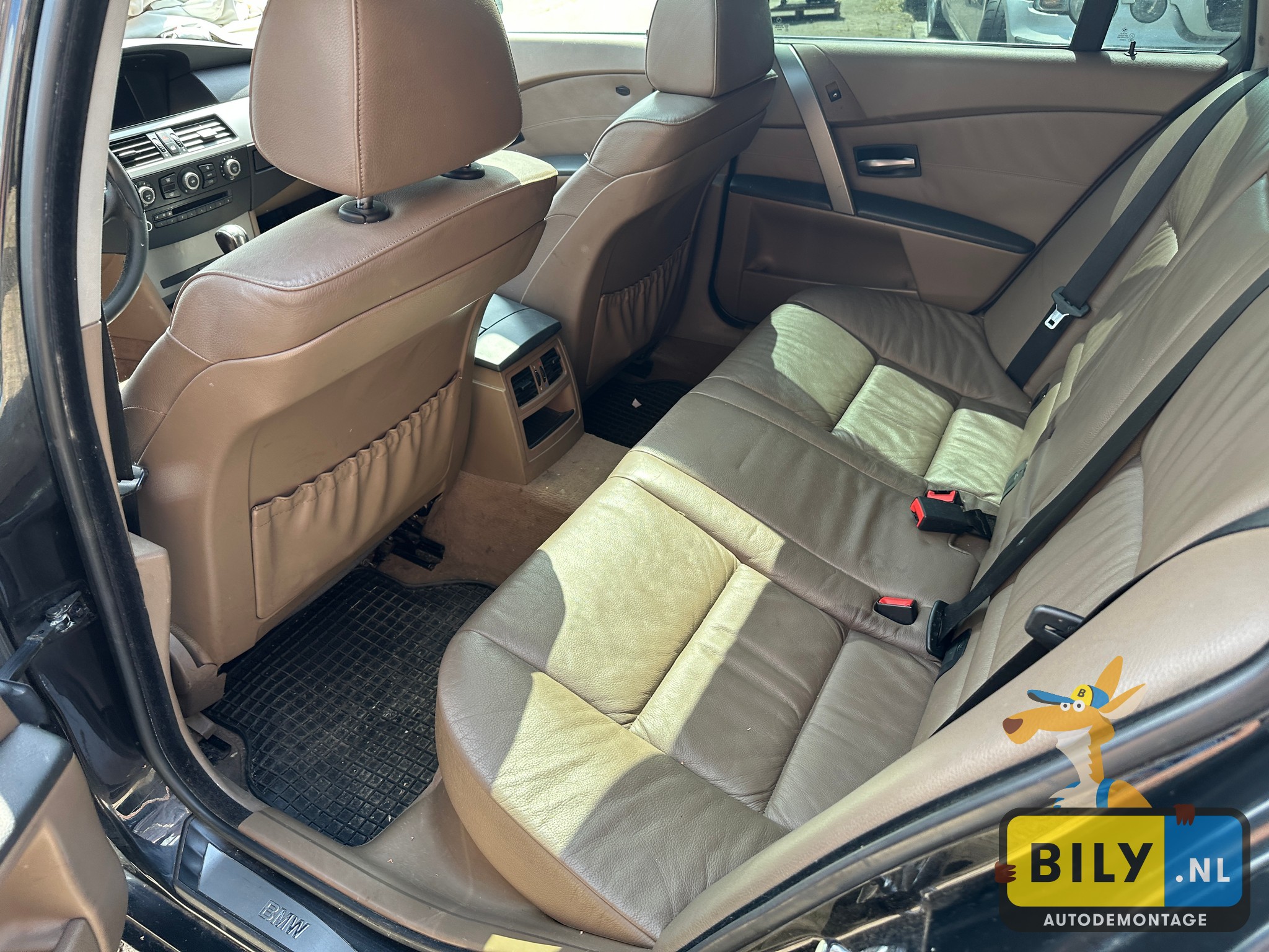 E60 525D M57N black-sapphire metallic - Afbeelding 12