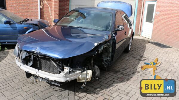 BMW E60 520d N47 mysticblau metallic