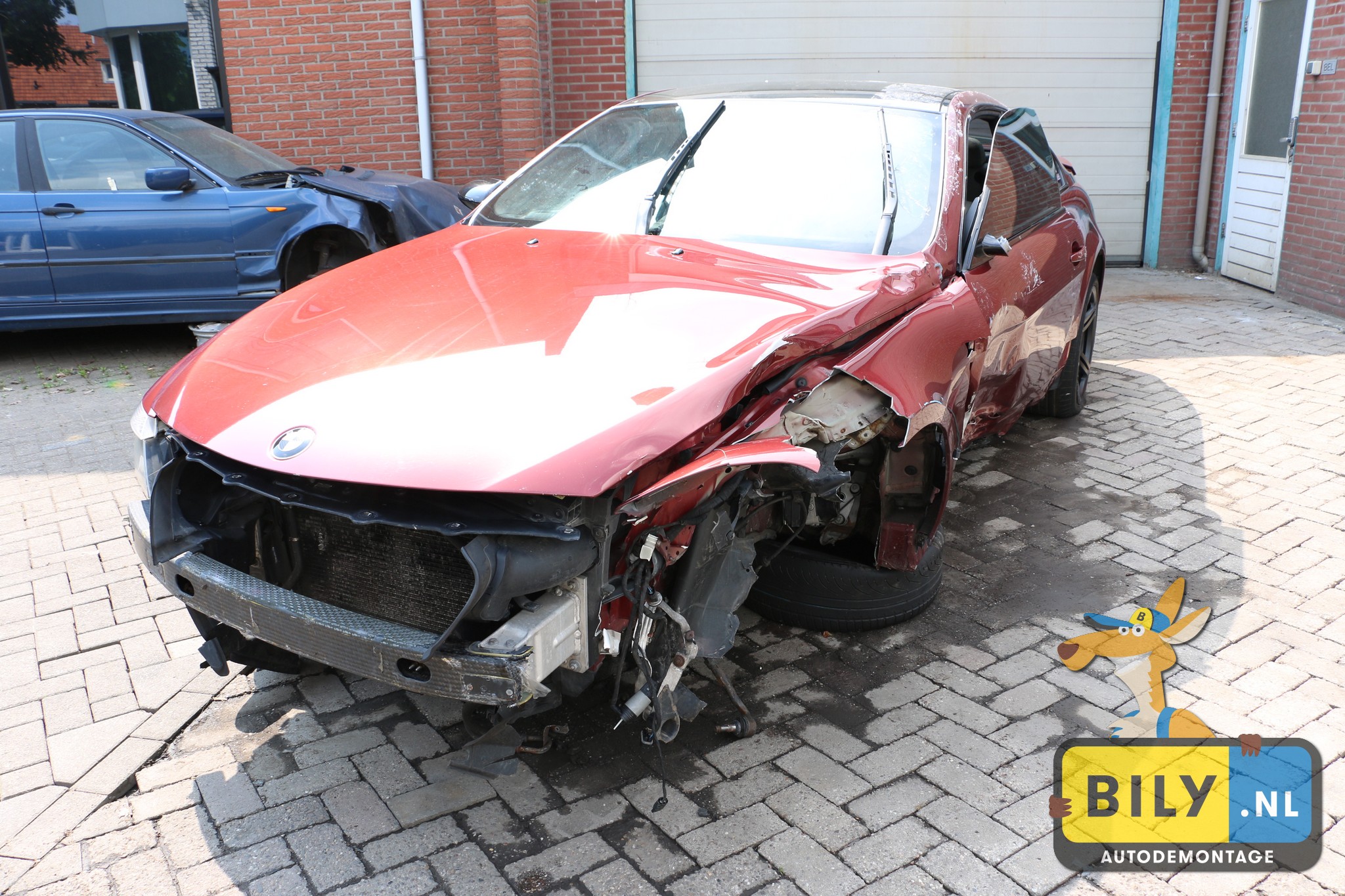 BMW E63 M6 S85 INDIANAPOLIS ROT METALLIC