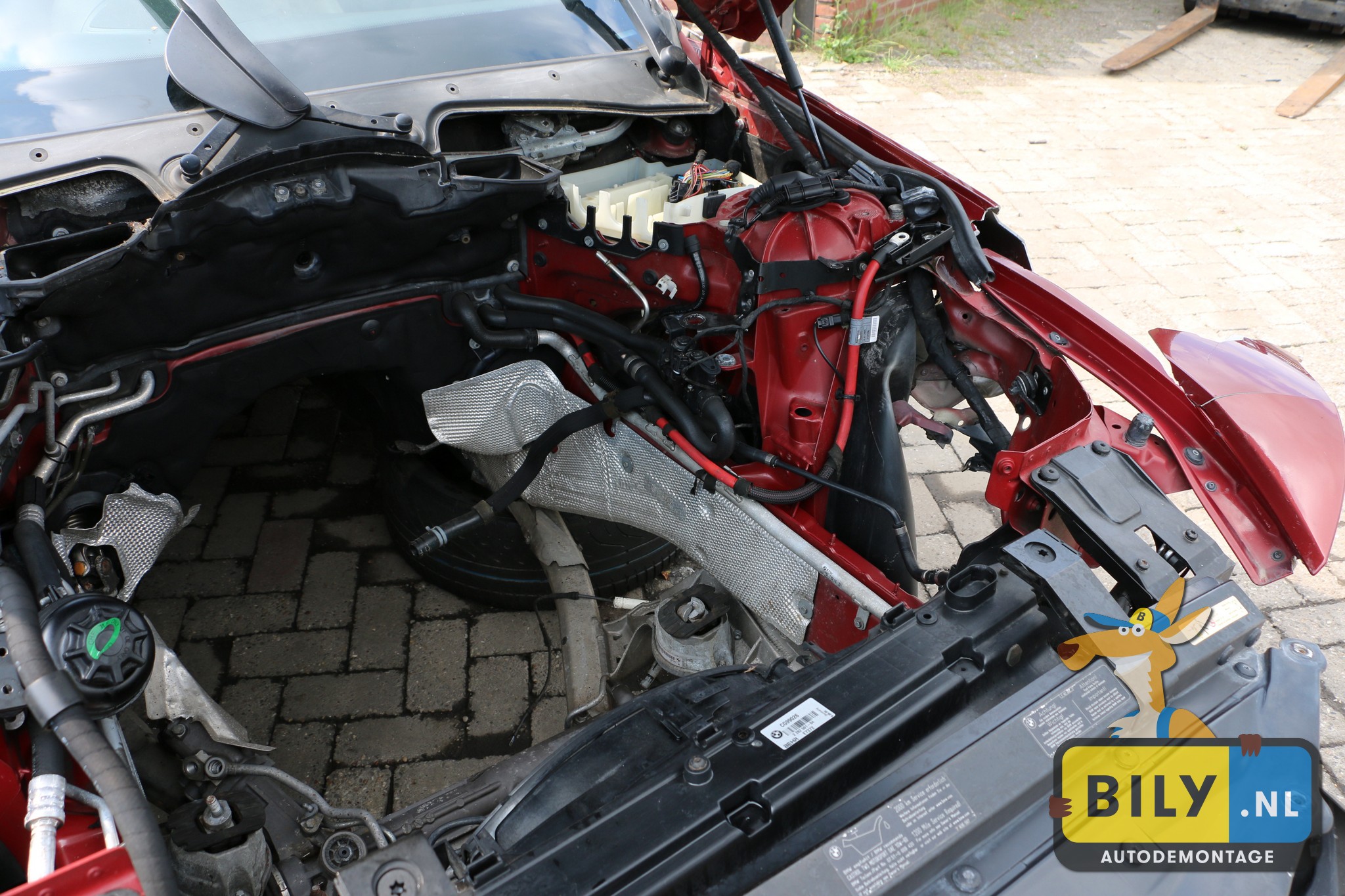 BMW E63 M6 S85 INDIANAPOLIS ROT METALLIC - Afbeelding 21