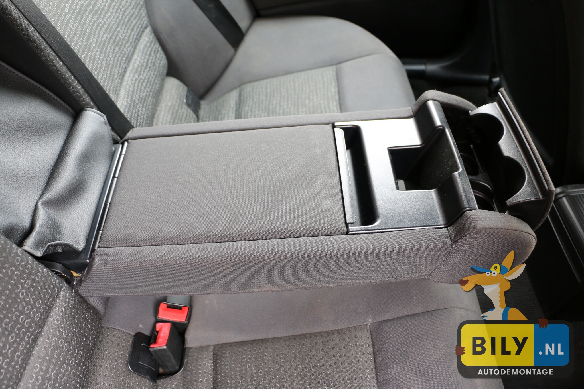 BMW E46 316I Touring N46B18A silbergrau metallic - Afbeelding 18