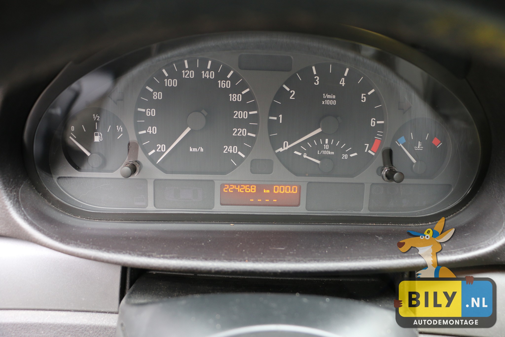 BMW E46 316I Touring N46B18A silbergrau metallic - Afbeelding 10