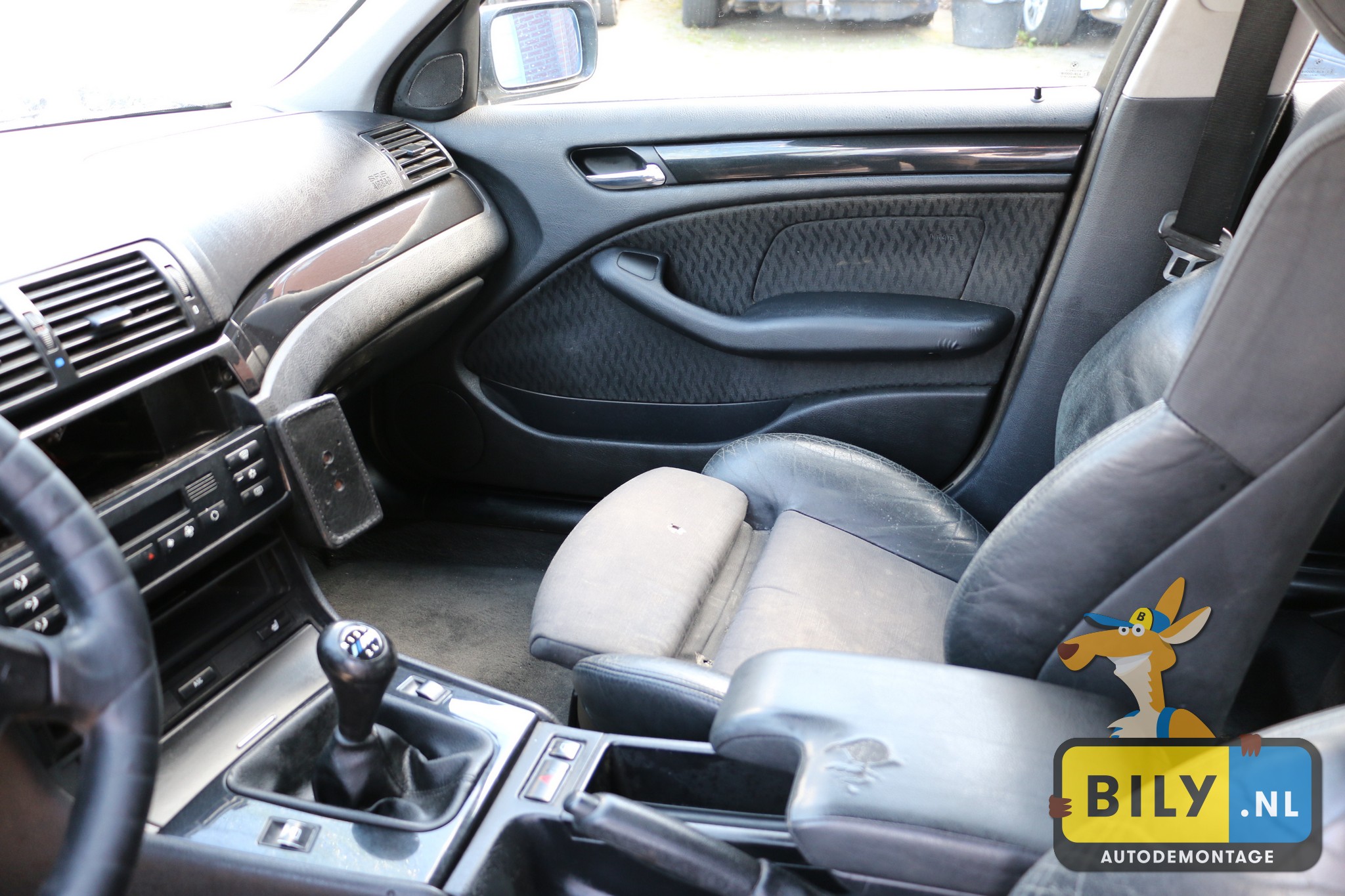 BMW E46 320D sedan M47 titanzilver metallic - Afbeelding 11