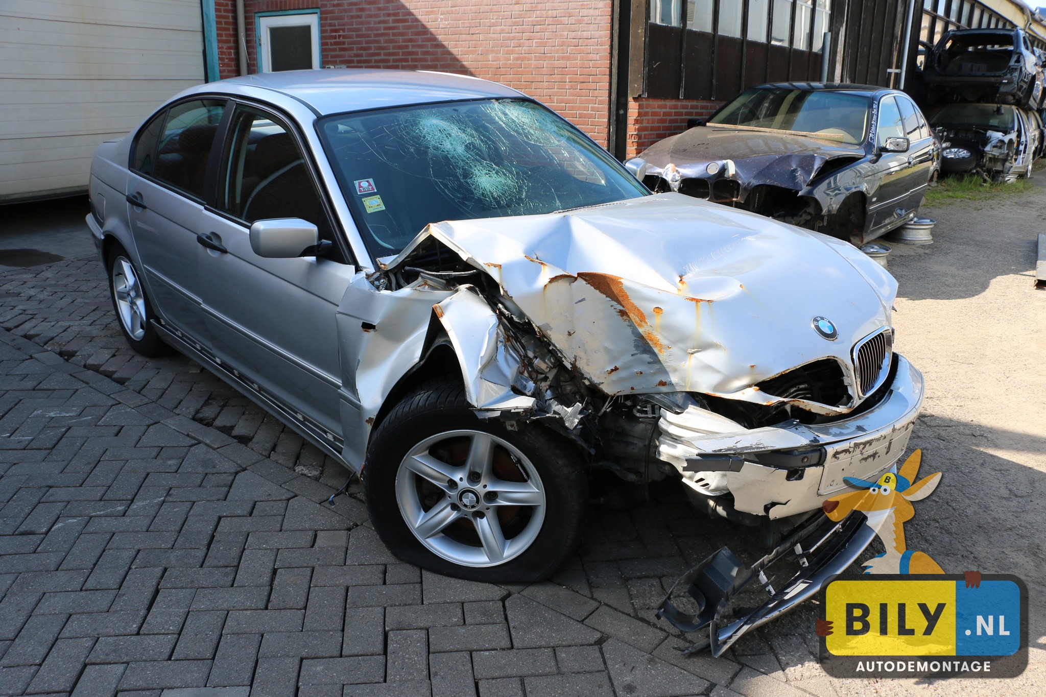 BMW E46 320D sedan M47 titanzilver metallic - Afbeelding 14