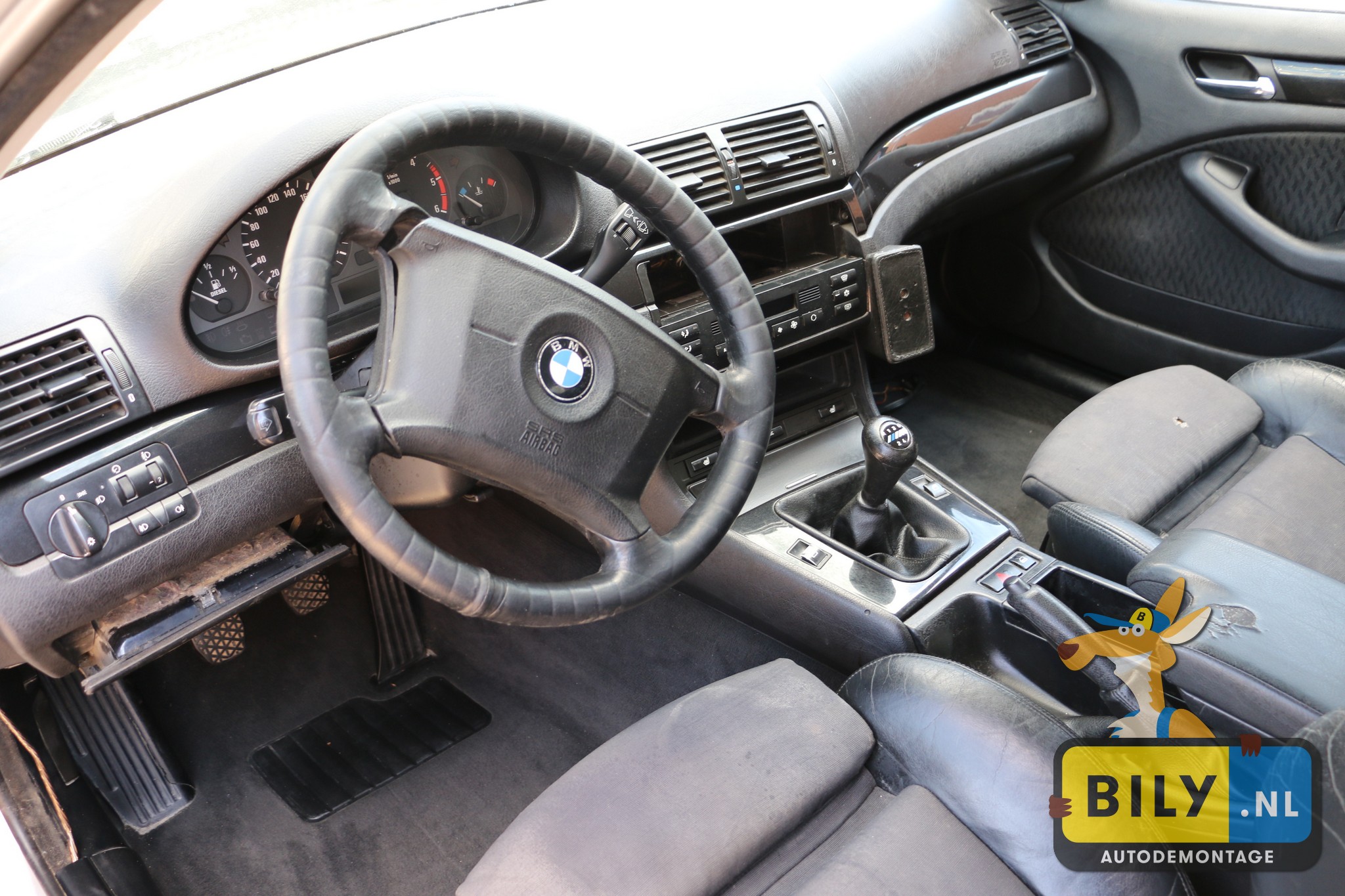 BMW E46 320D sedan M47 titanzilver metallic - Afbeelding 5