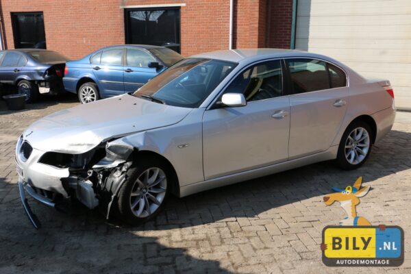 BMW E60 520D N47 TITANSILBER METALLIC