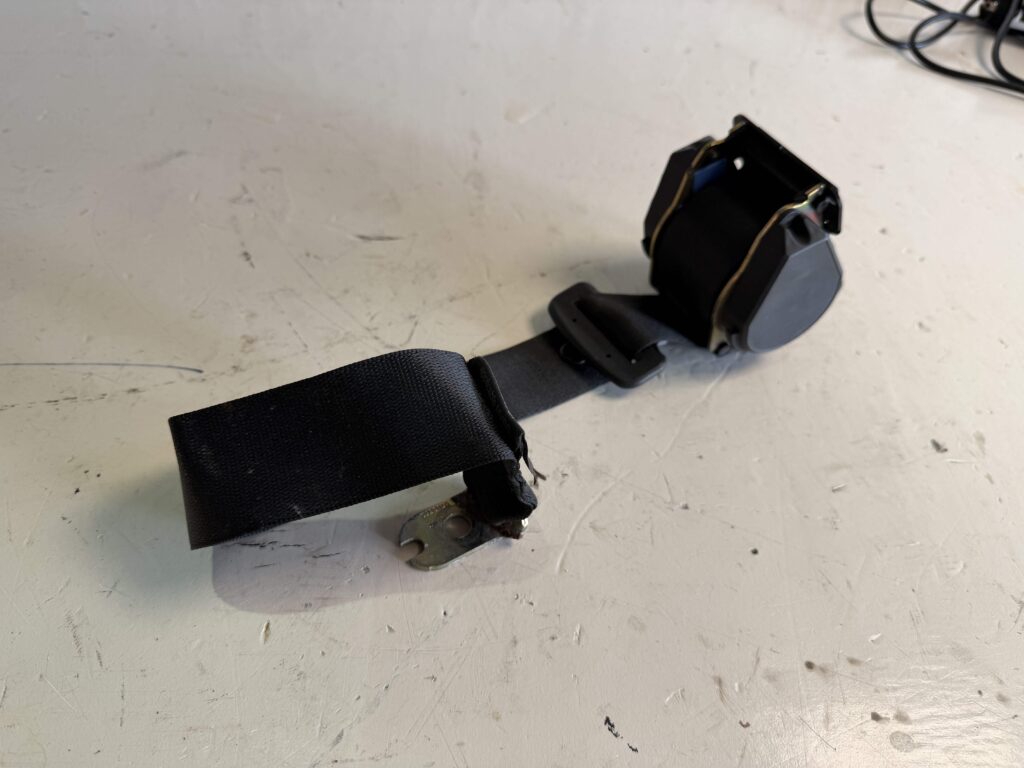 E38 bovengordel achterzijde zwart