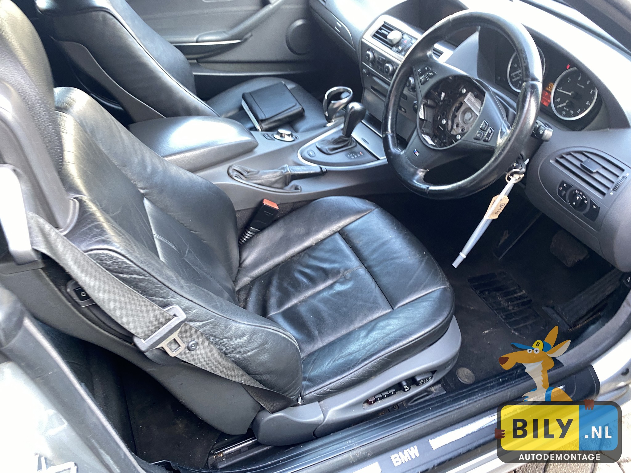 BMW E64 645ci N62 TITAN ZILVER METALLIC - Afbeelding 13