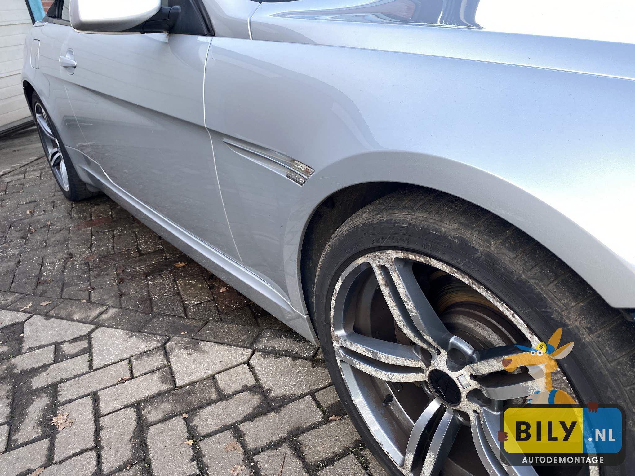 BMW E64 645ci N62 TITAN ZILVER METALLIC - Afbeelding 7