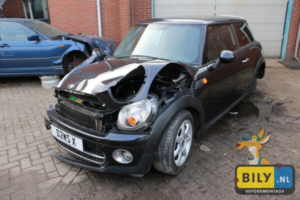 MINI R56 Cooper D W16 Astro black metallic