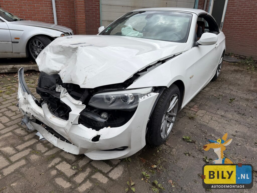 BMW E93 328i N52B30 Alpineweiss 3