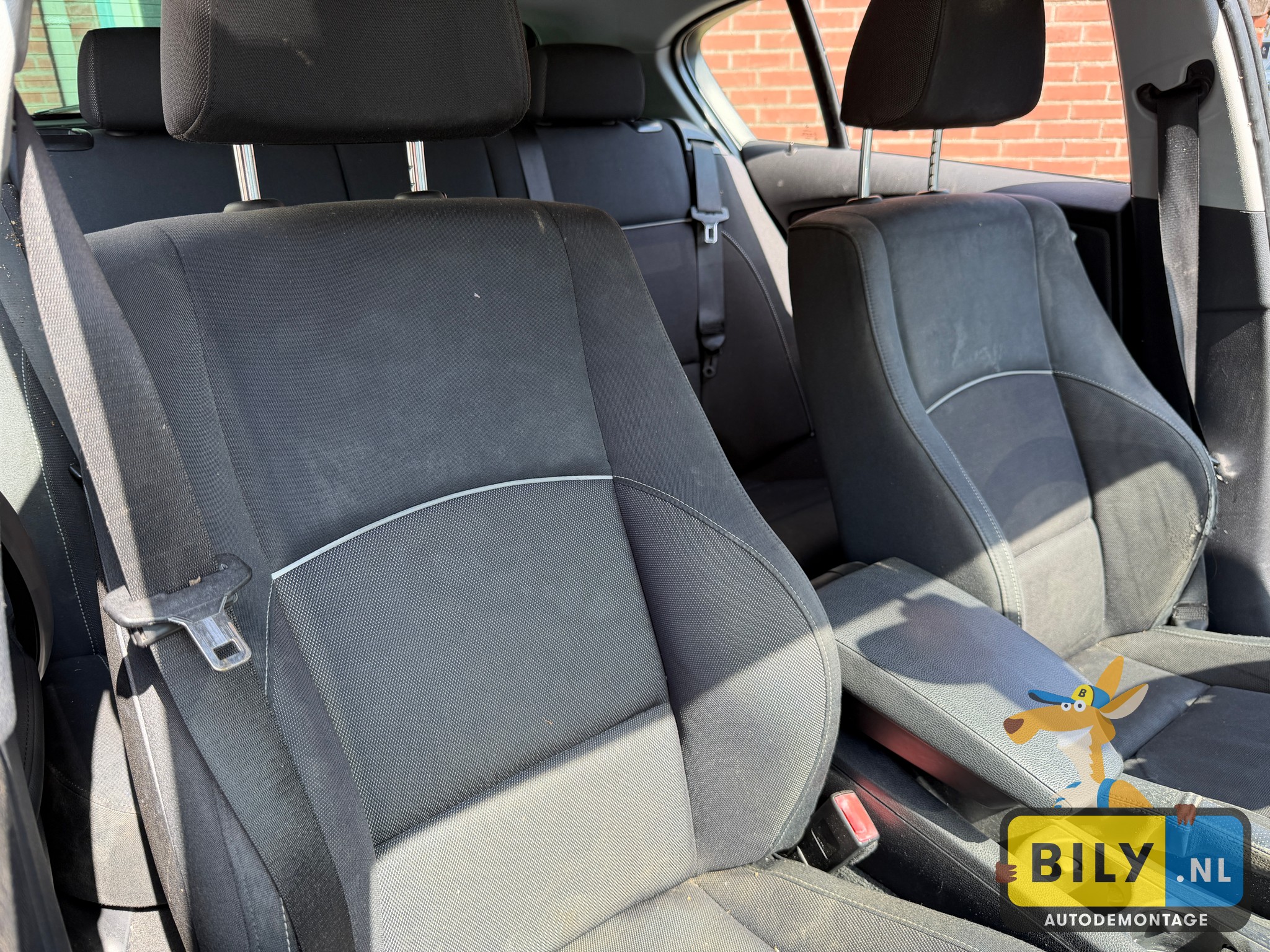BMW E87 118D N47 black sapphire metallic - Afbeelding 13